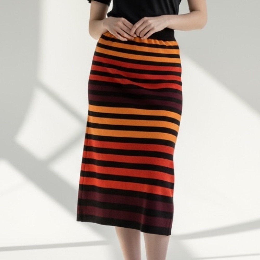 [S]VTG Andrea Jovine Vibrant Striped Wool Knit Pencil Skirt NWOT